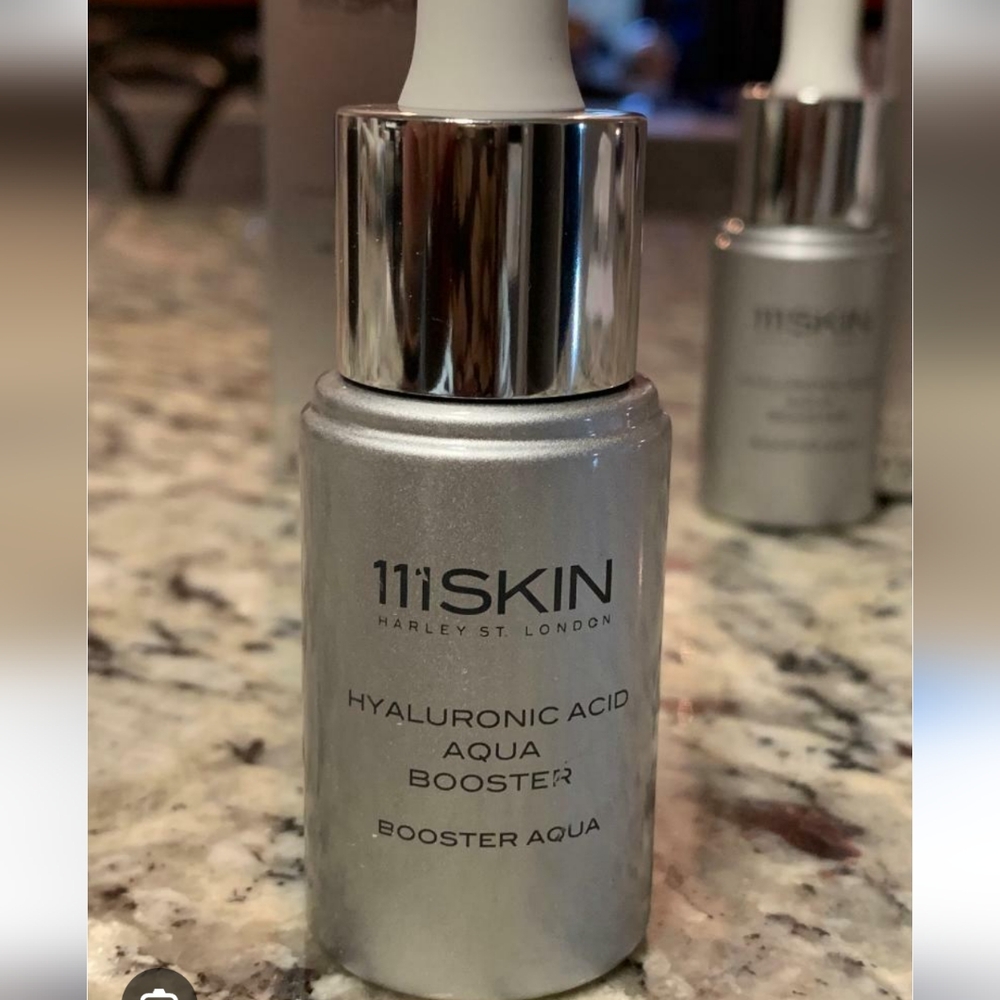 💥SALE - 111SKIN Hyaluronic Acid Aqua Booster 20ml - Picture 2 of 4